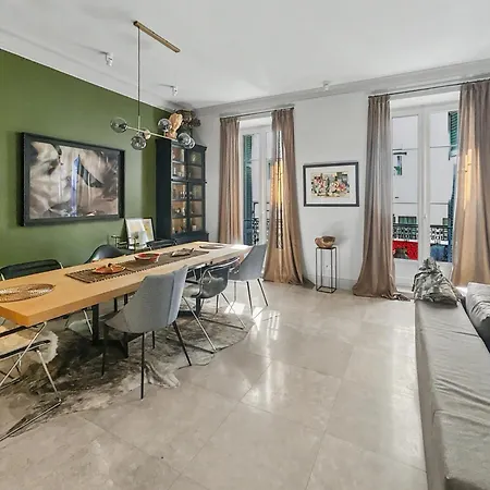 Daire A Collection Rue Dantibes Elegant 130 M2 Designer Cannes